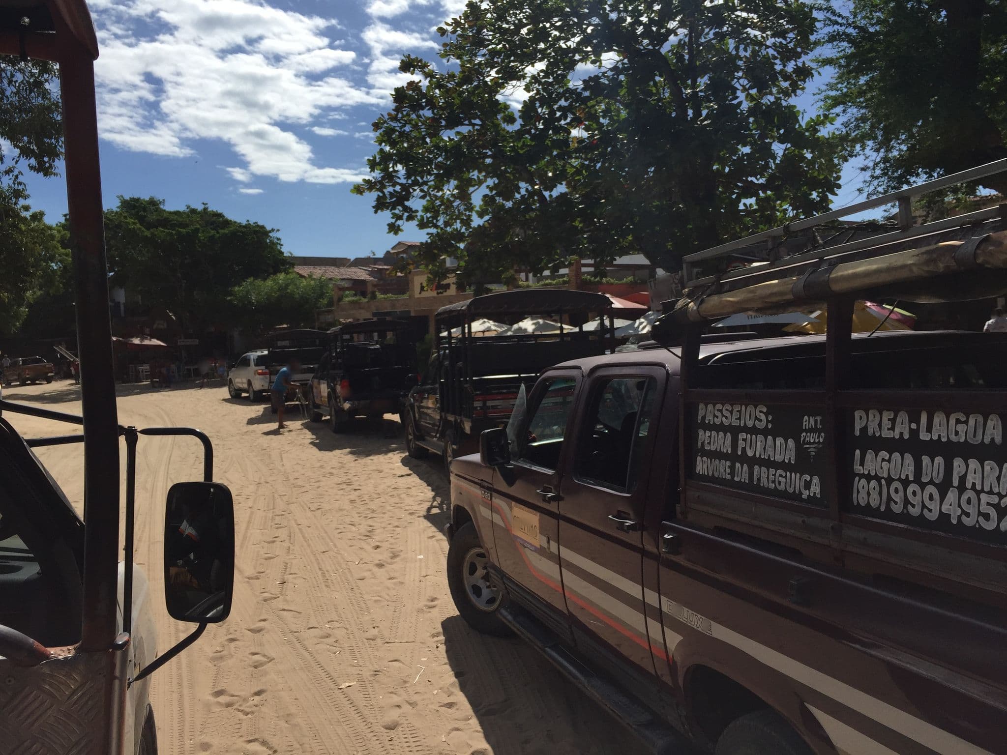 Street view near Pousada do Ary, Jijoca de Jericoacoara — © wander (CC BY-SA · Mapillary)