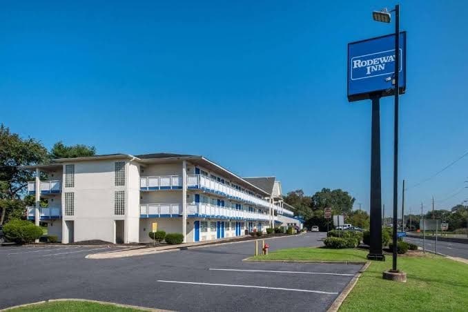 Rodeway Inn Brooklawn - Double Room with Refrigerator - Non Smoking, Hotel in Brooklawn