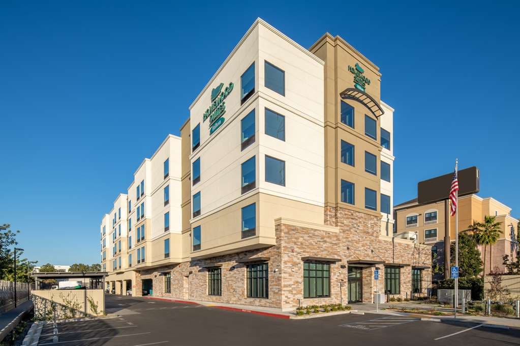 Homewood Suites by Hilton Belmont, Aparthotel in Belmont