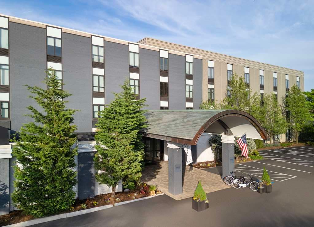 Freepoint Hotel Cambridge, Tapestry Collection by Hilton, Hotel in West Somerville/Davis Square