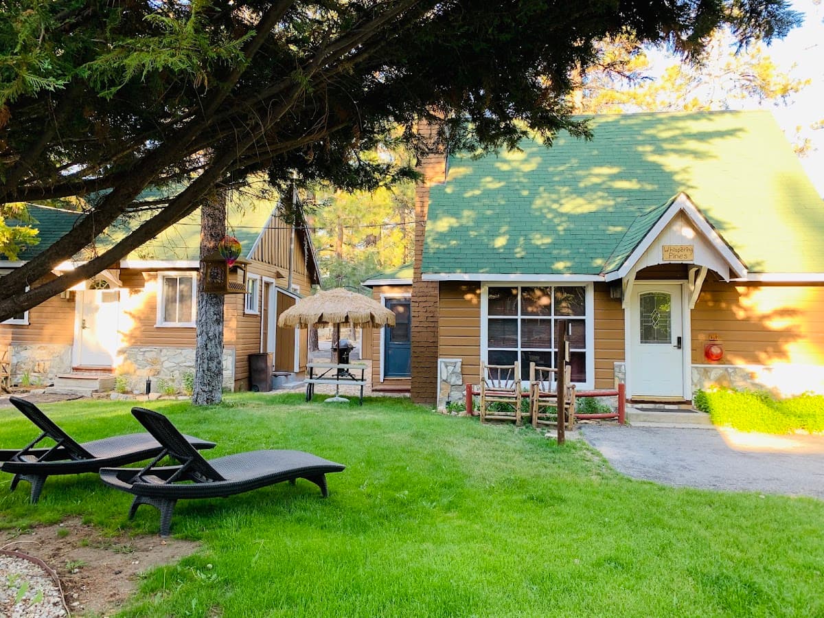 Grey Squirrel Resort & Vacation Rental Homes, Resort in Big Bear Lake