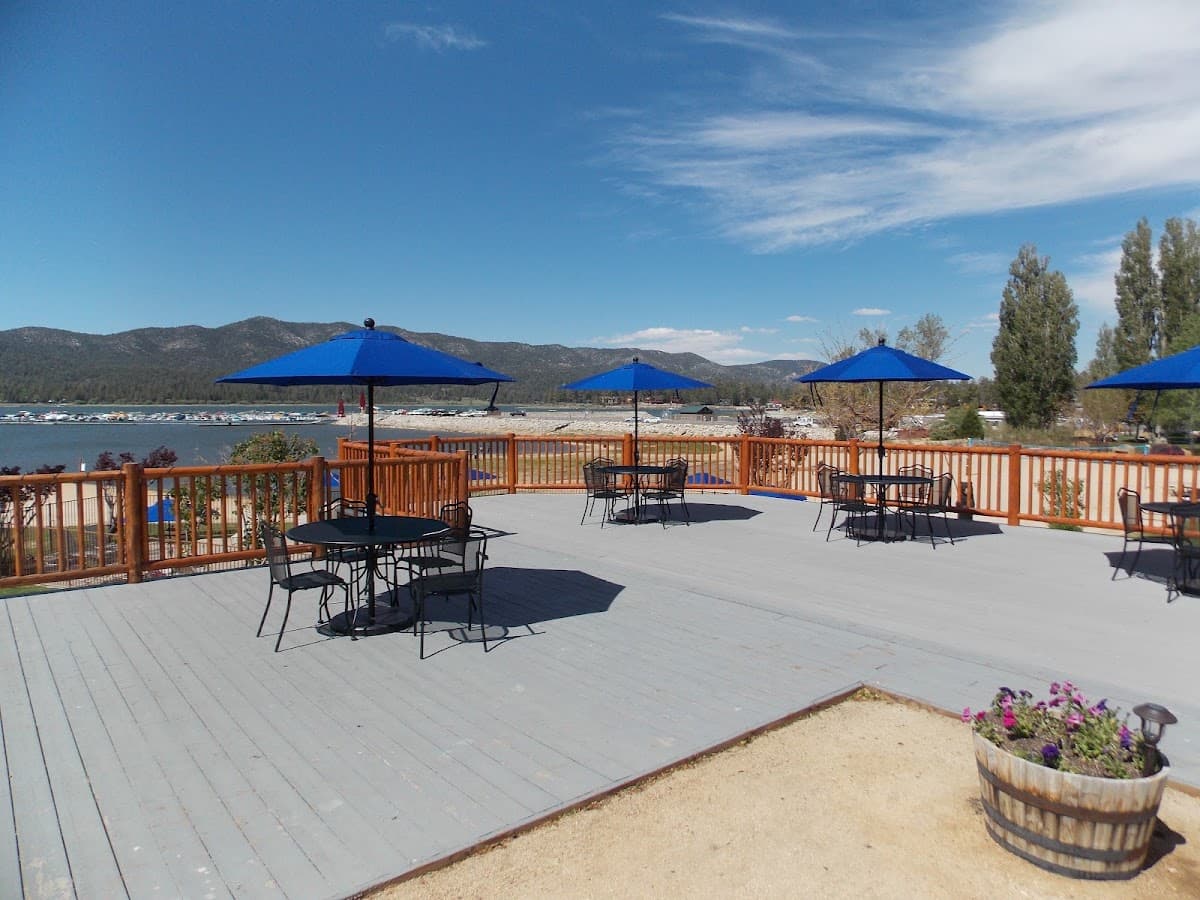 Marina Resort Hotel - Weddings & Special Events, Motel in Big Bear Lake