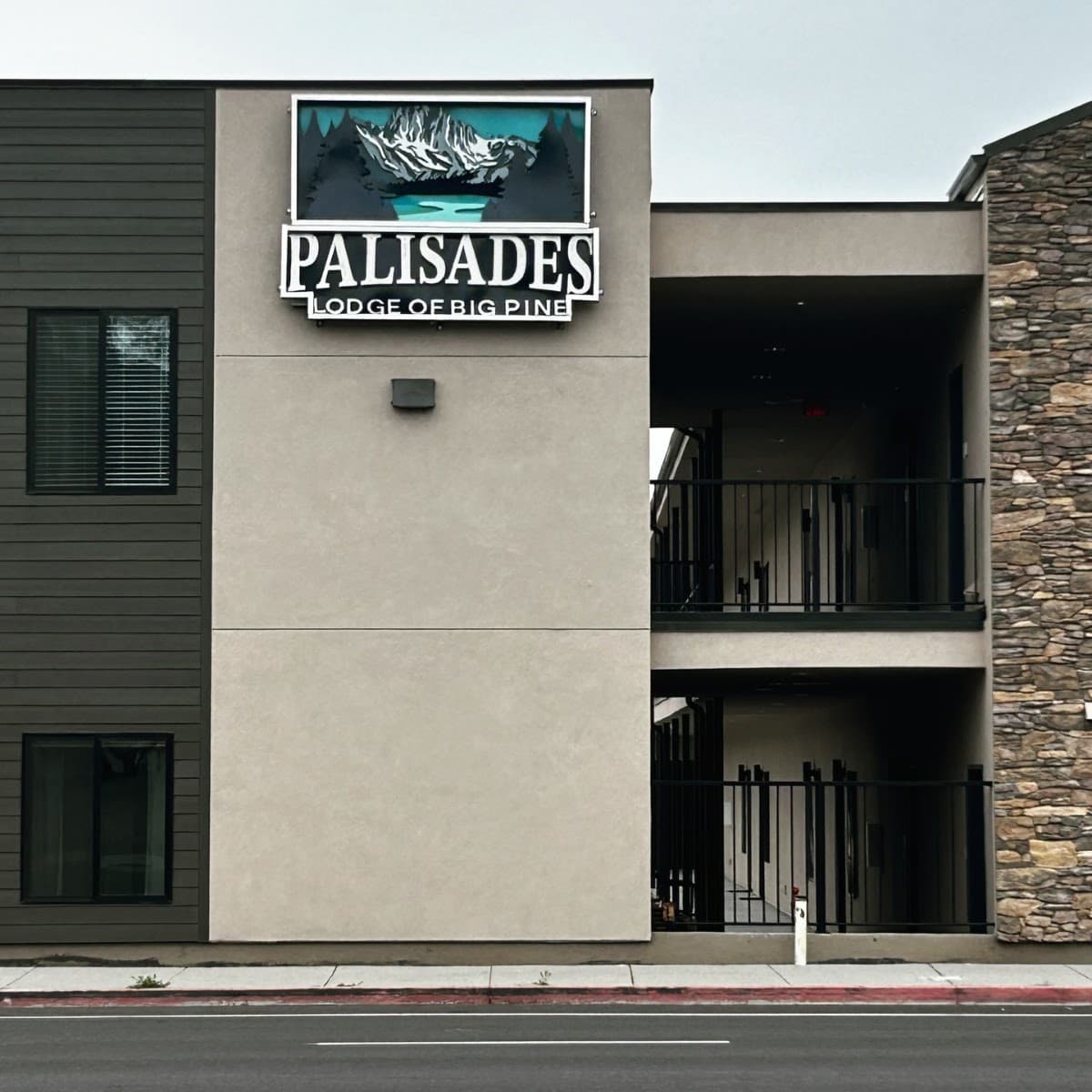 Palisades Lodge of Big Pine, Aparthotel in Big Pine