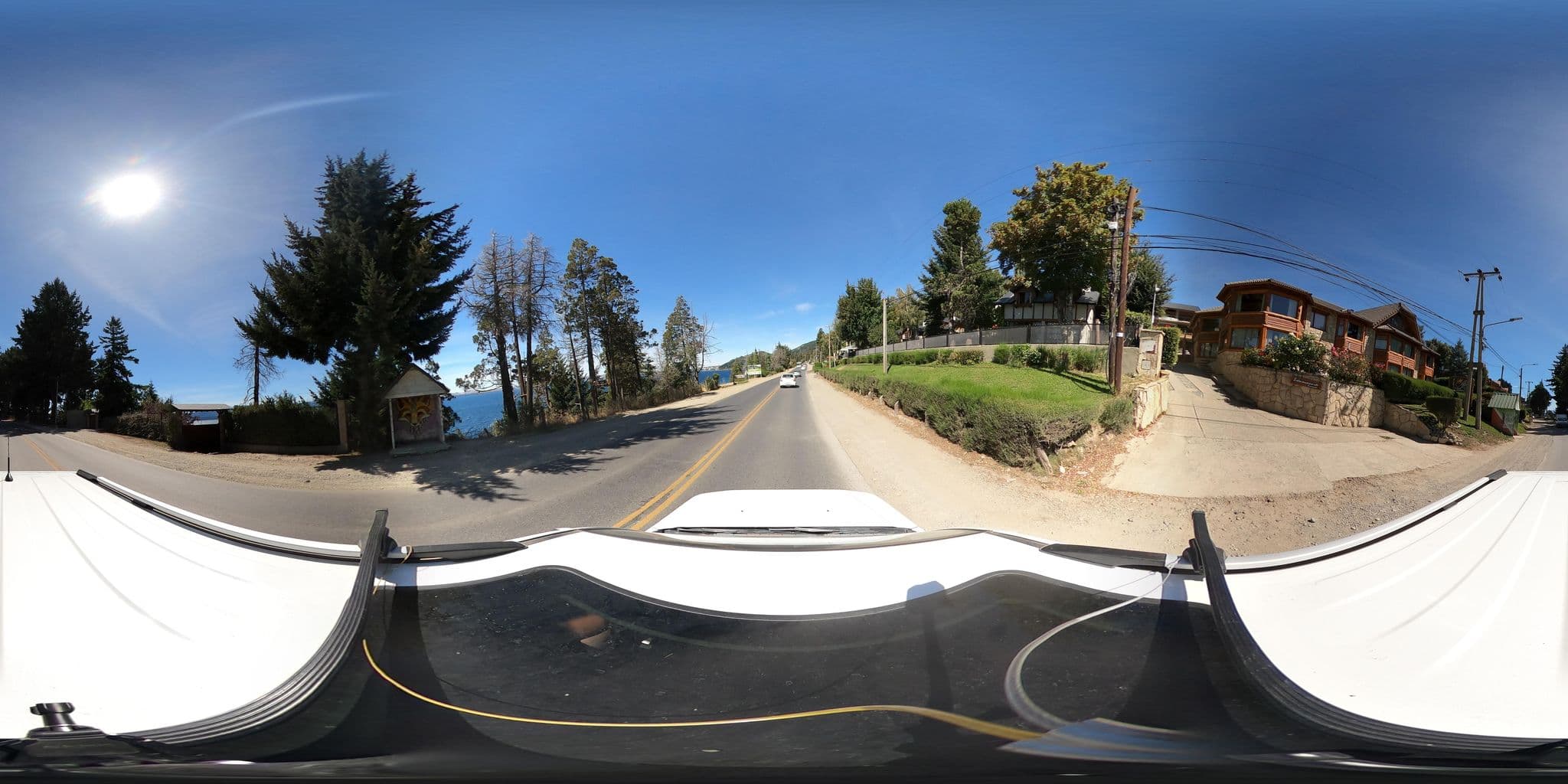 Street view near Cabañas Pailahue, San Carlos de Bariloche