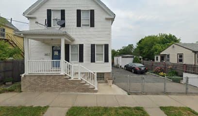 Juice walled, Motel in New Bedford