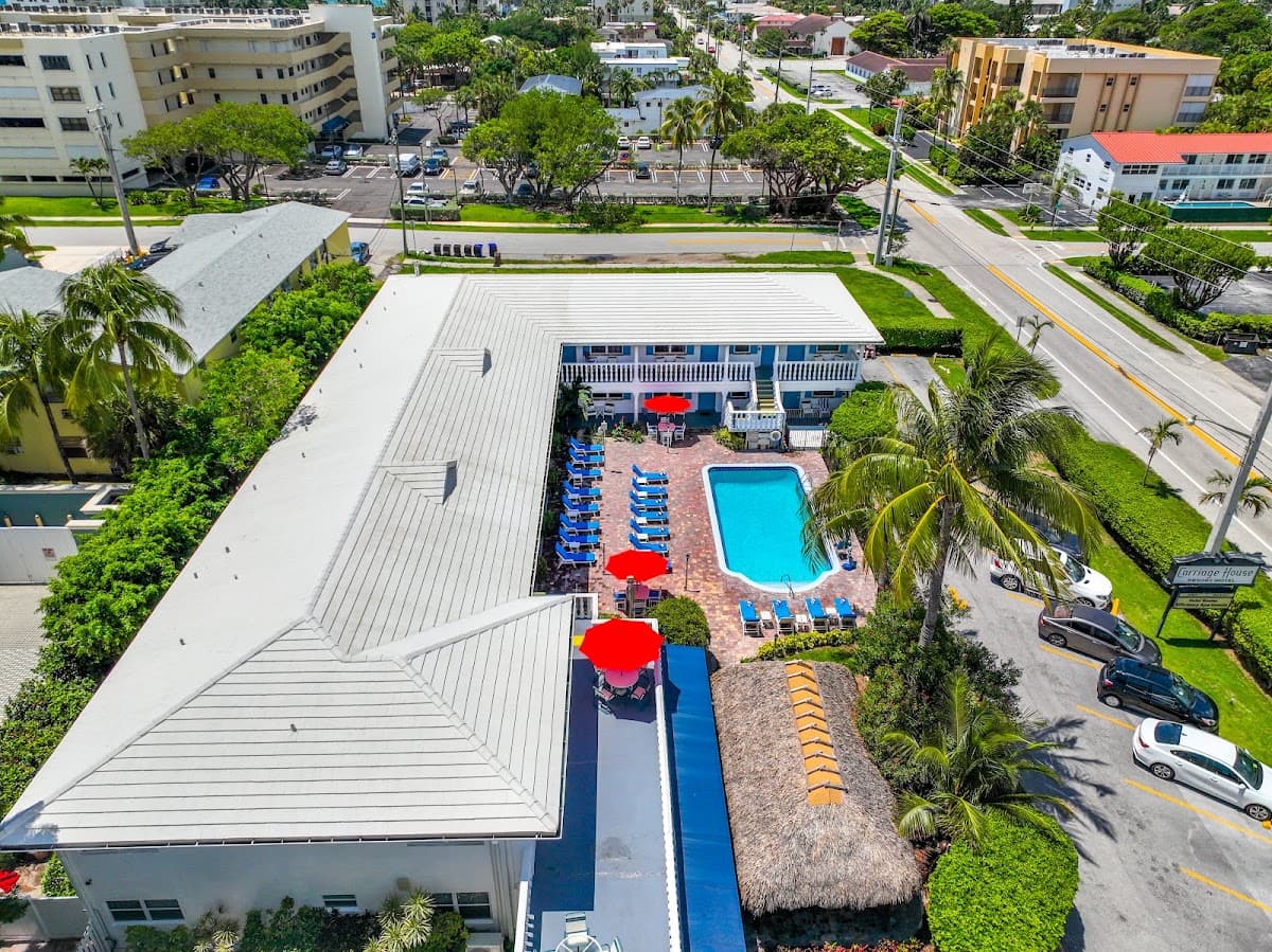 Carriage House Resort Motel, Hotel in Hillsboro Beach