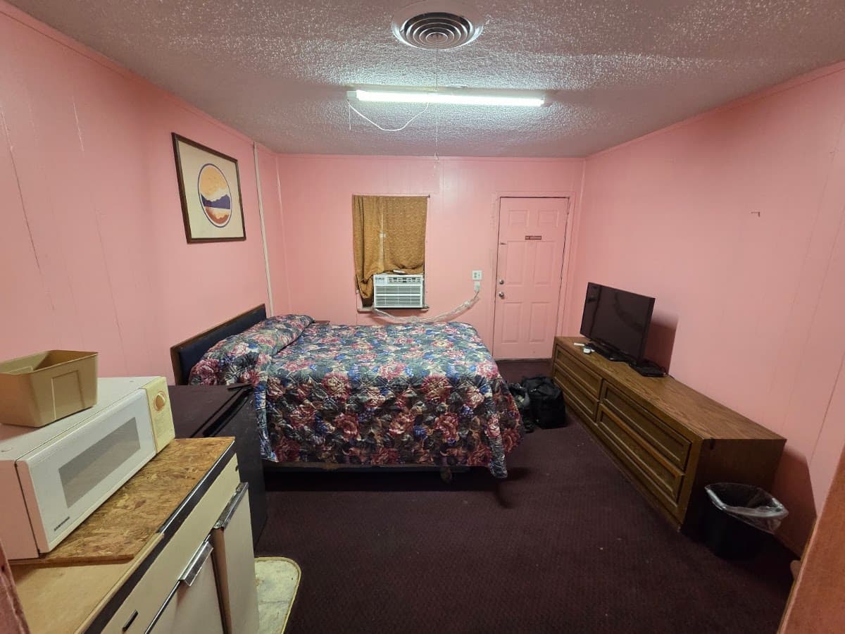 Deluxe Inn Motel & RV Park, Motel in Borger