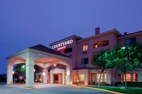 Courtyard by Marriott Salinas Monterey, Hotel in Boronda