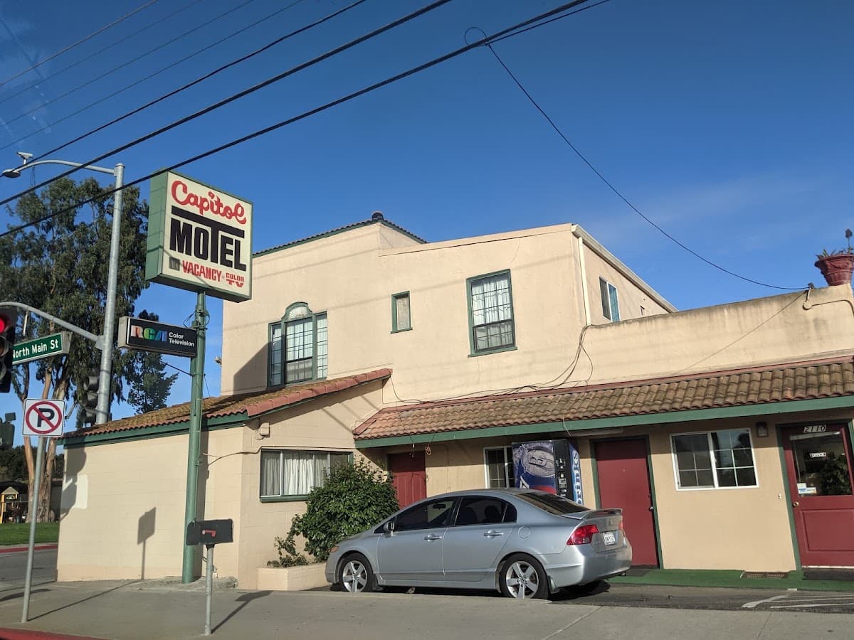 Capitol Motel, Motel in Boronda