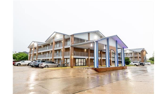 Days Inn & Suites by Wyndham Bossier City LA / Shreveport, Hotel in Bossier City