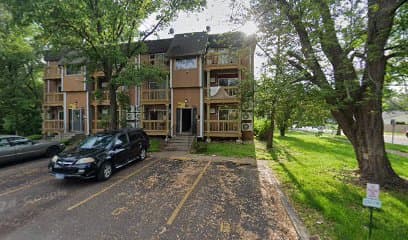 Hotel, Hotel in Boulder Hill