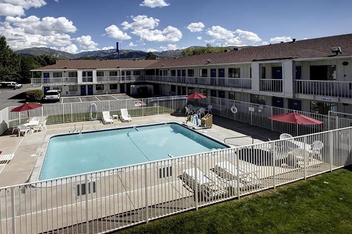 Super 8 by Wyndham Woods Cross/Salt Lake City North, Hotel in Woods Cross