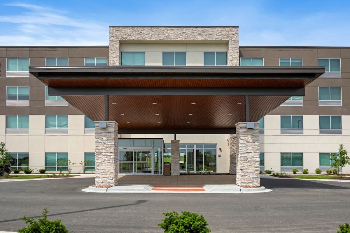 Holiday Inn Express & Suites Bourbonnais - Kankakee, an IHG Hotel, Hotel in Bradley
