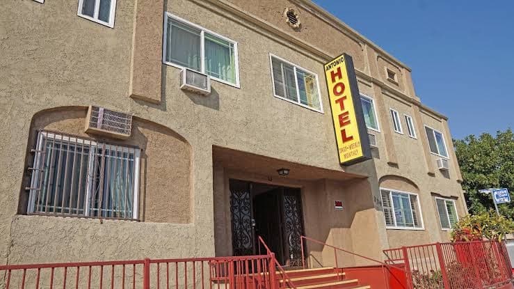 Antonio Hotel, Hotel in Boyle Heights