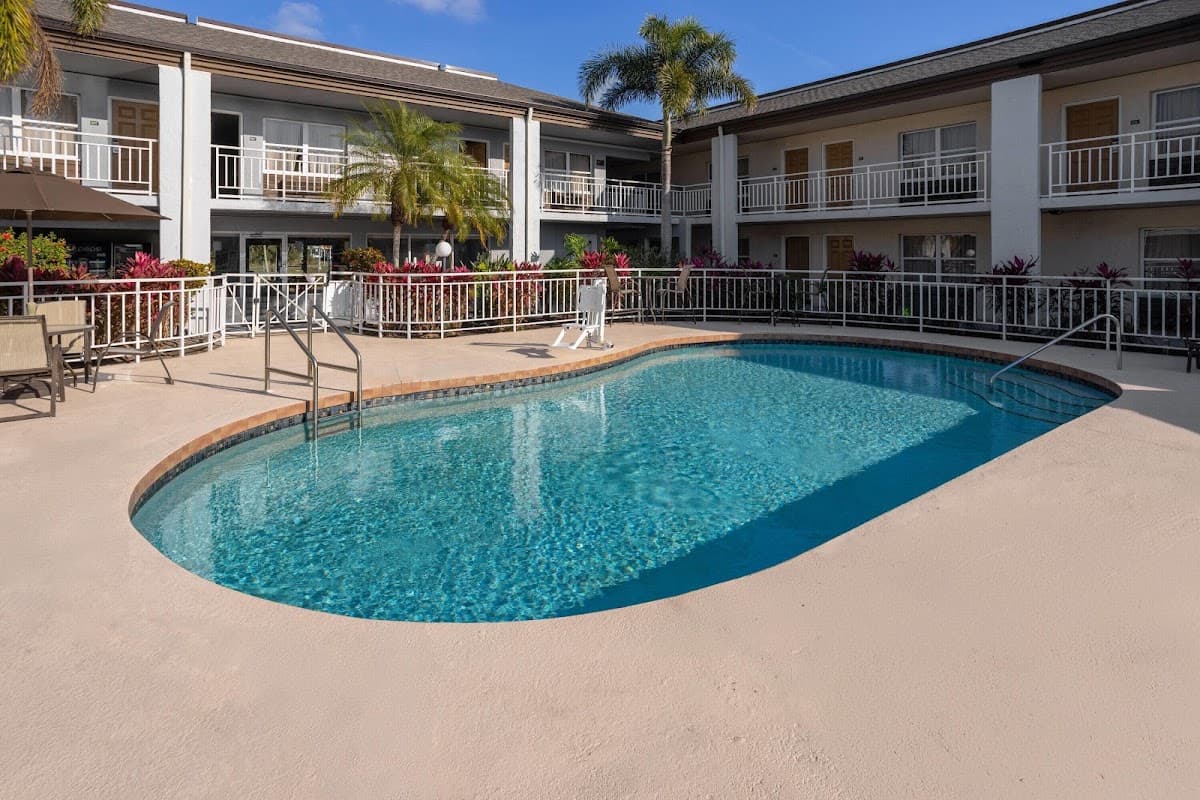 Super 8 by Wyndham Ellenton Bradenton Area, Hotel in Ellenton