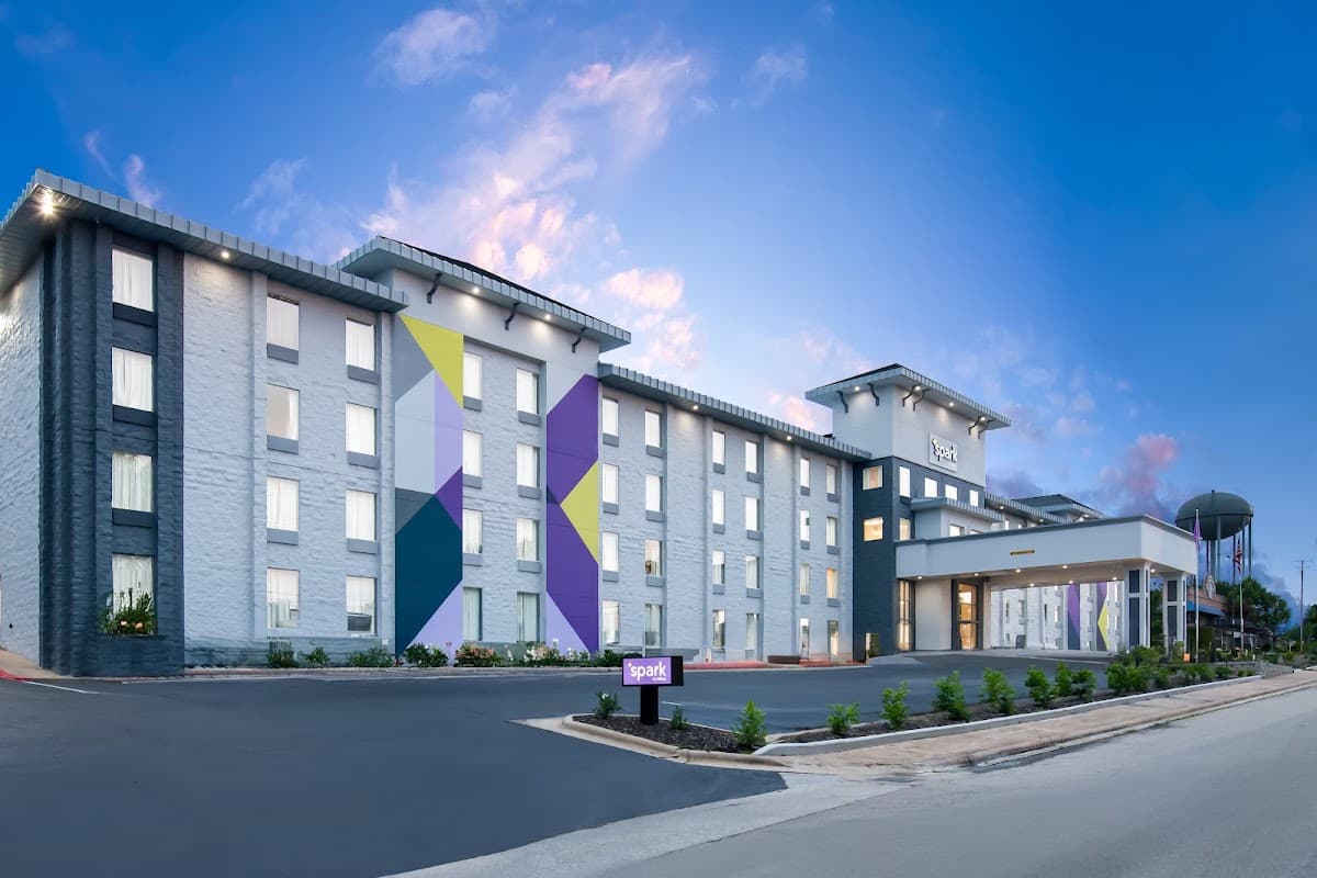 Spark by Hilton Branson Meadows, Hotel in Branson