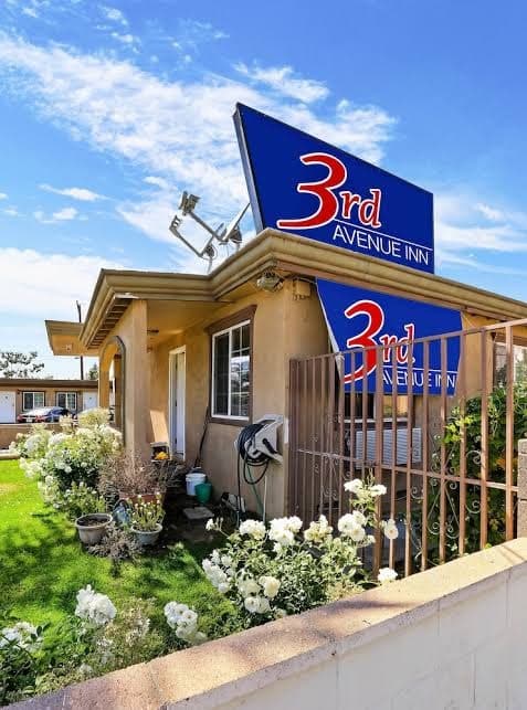 3rd Avenue Inn, Hotel in La Habra