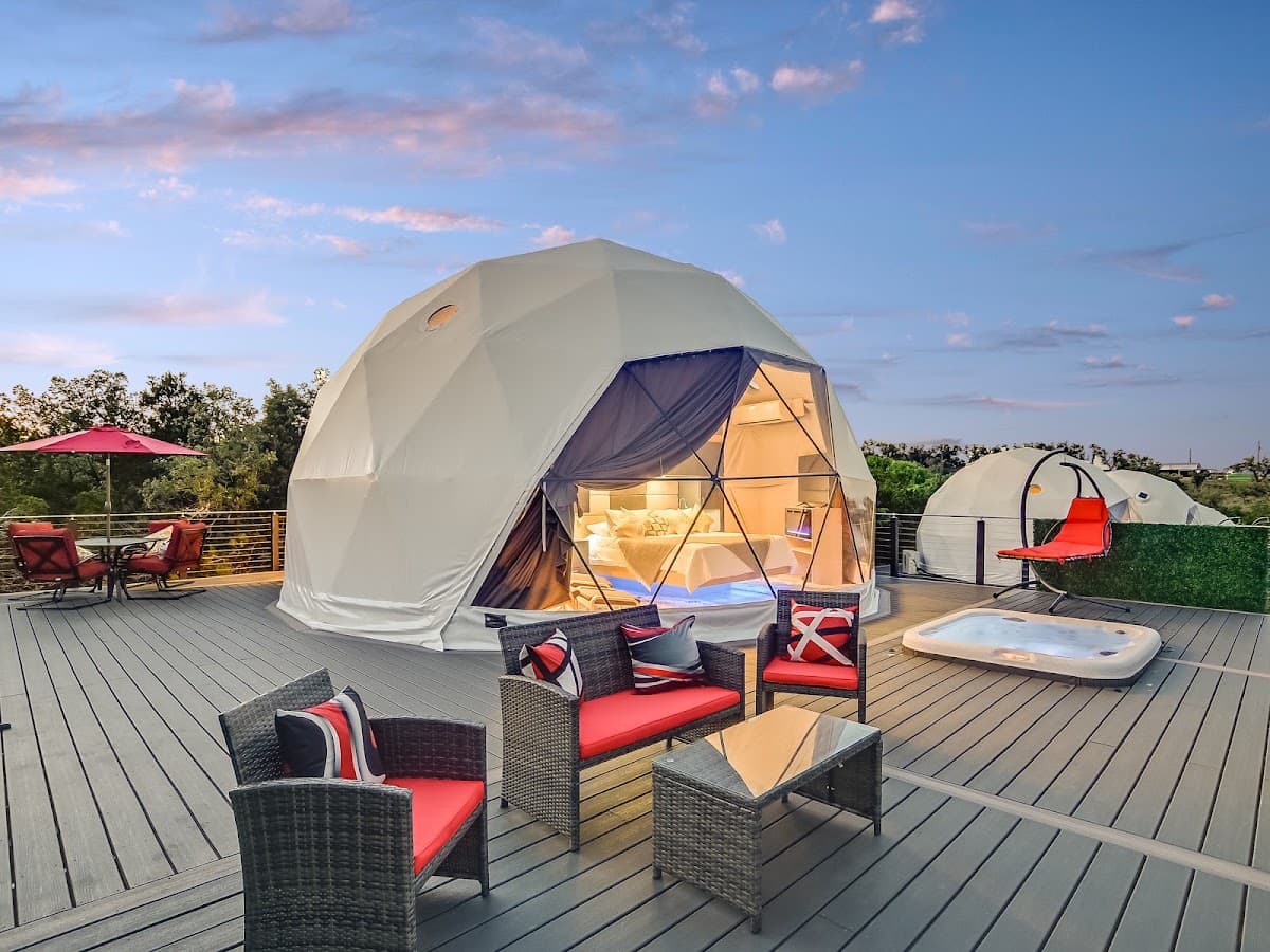 Udoscape Eco-Glamping Resort, Hotel in Lago Vista