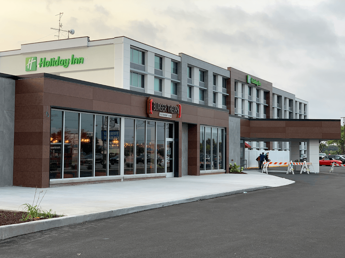 Midway Bistro at Holiday Inn Chicago - Midway Airport S., Hotel in West Lawn