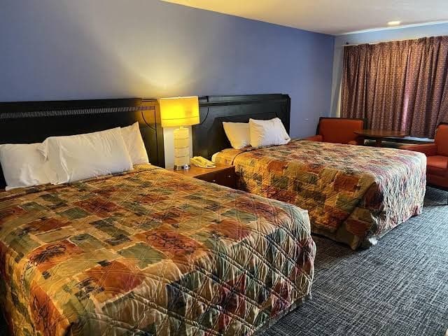 Economy Lodge, Motel in Fiskdale