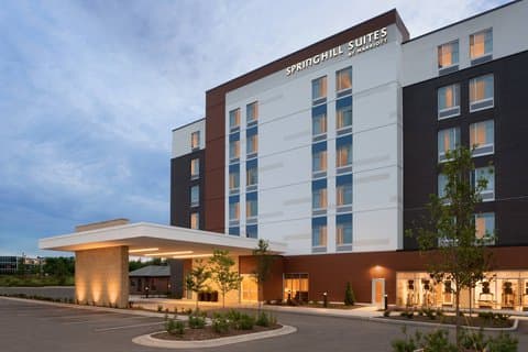 SpringHill Suites by Marriott Milwaukee West/Wauwatosa, Hotel in Wauwatosa