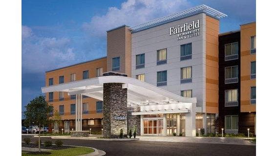 Fairfield by Marriott Inn & Suites Louisville Shepherdsville, Hotel in Hillview