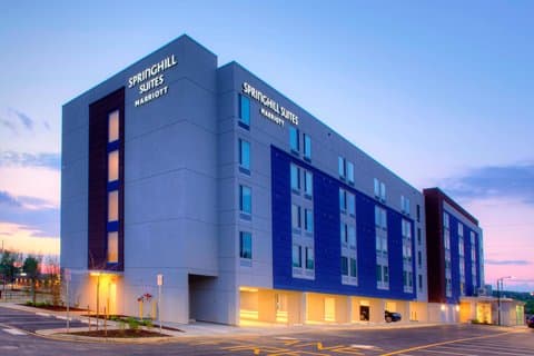 SpringHill Suites by Marriott Newark Downtown, Hotel in Brookside