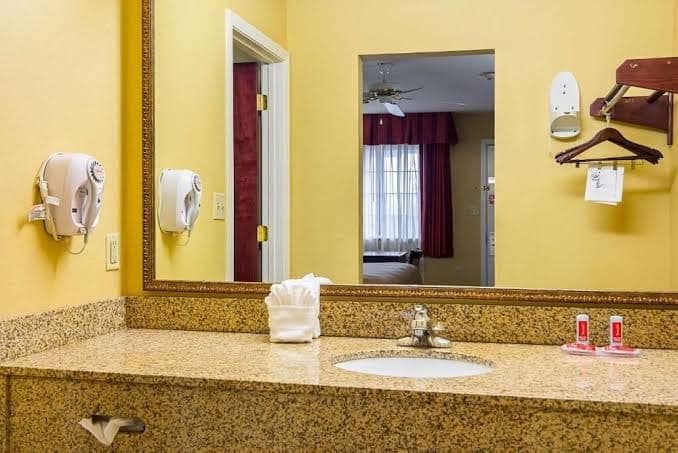 Bryant Inn & Suites, Hotel in Bryant