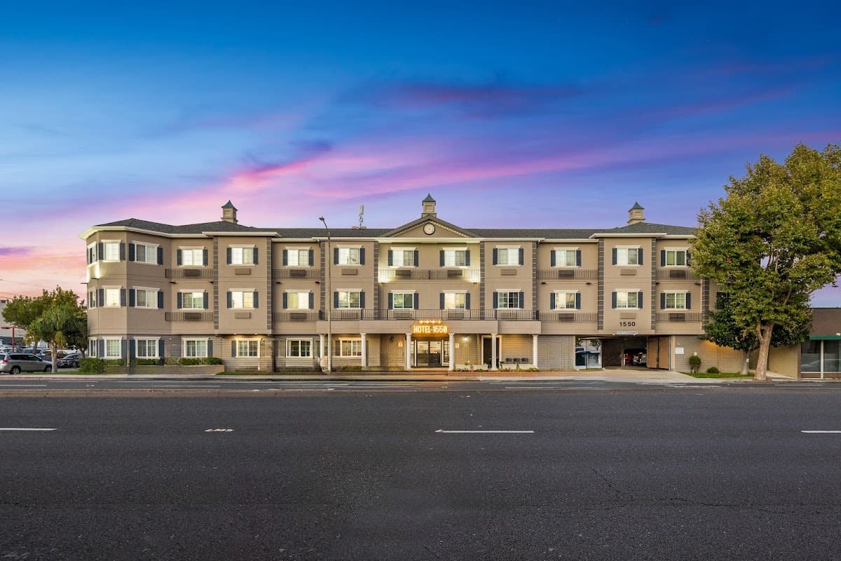 Hotel 1550 - SFO Airport, Hotel in Millbrae