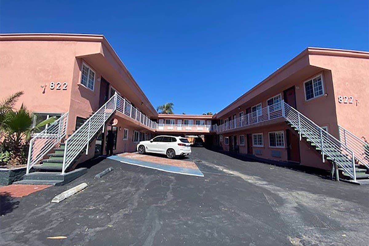 Super 8 by Wyndham Oceanside Downtown, Hotel in Oceanside