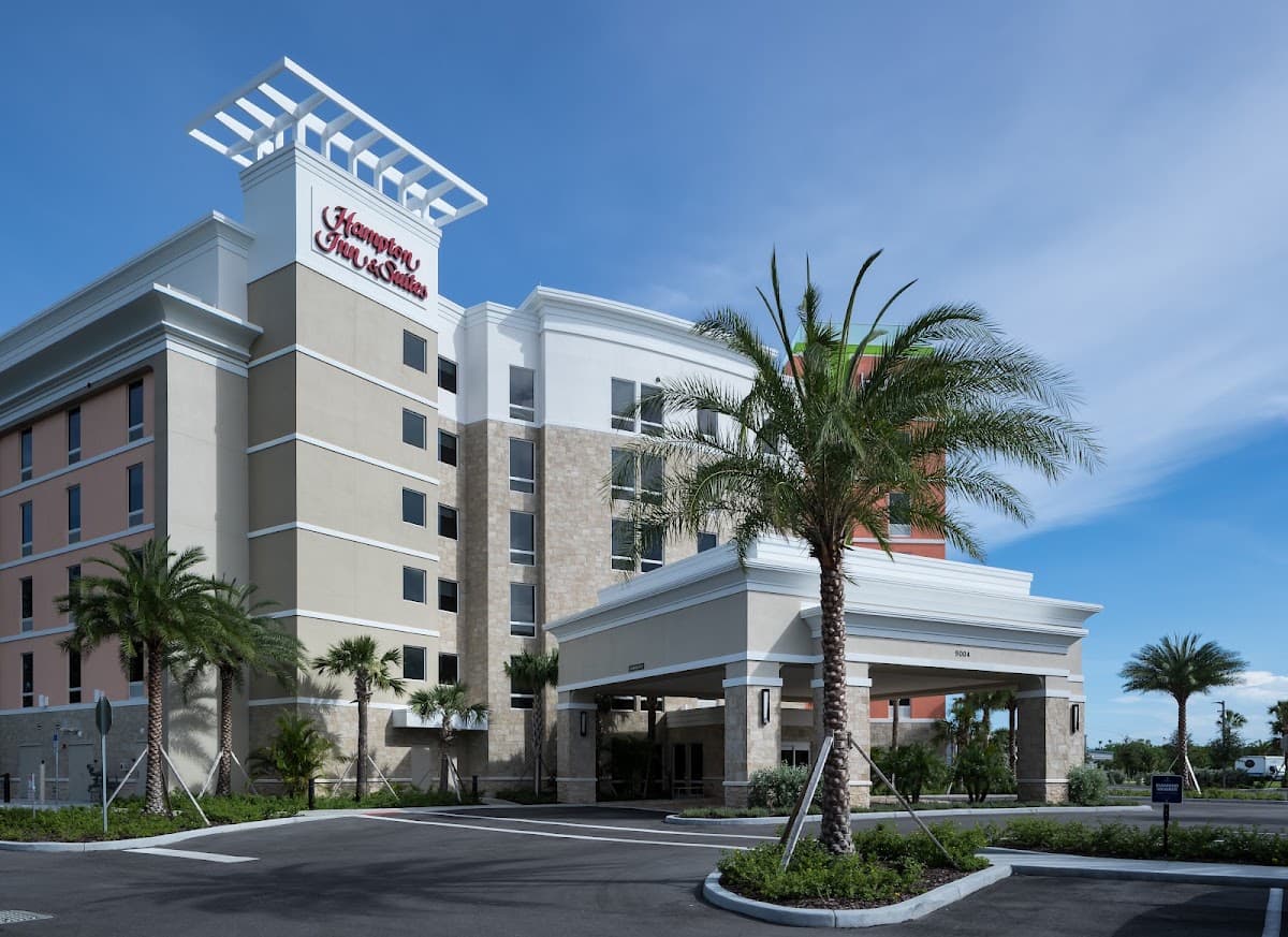 Hampton Inn & Suites Cape Canaveral Cruise Port, Hotel in Cape Canaveral