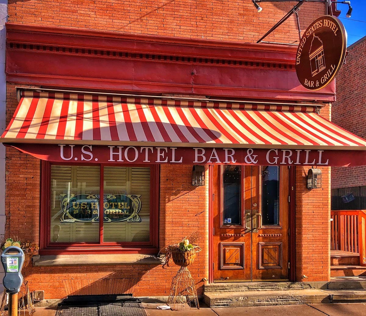 U.S. Hotel Bar & Grill, Hotel in Glen Willow