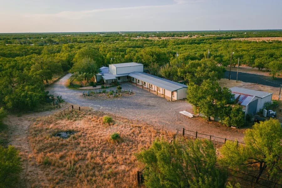The Hideout on Carrizo Creek, Hotel in Carrizo Springs