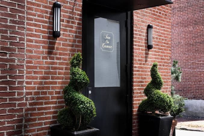Inn On Camac, Hotel in Washington Square