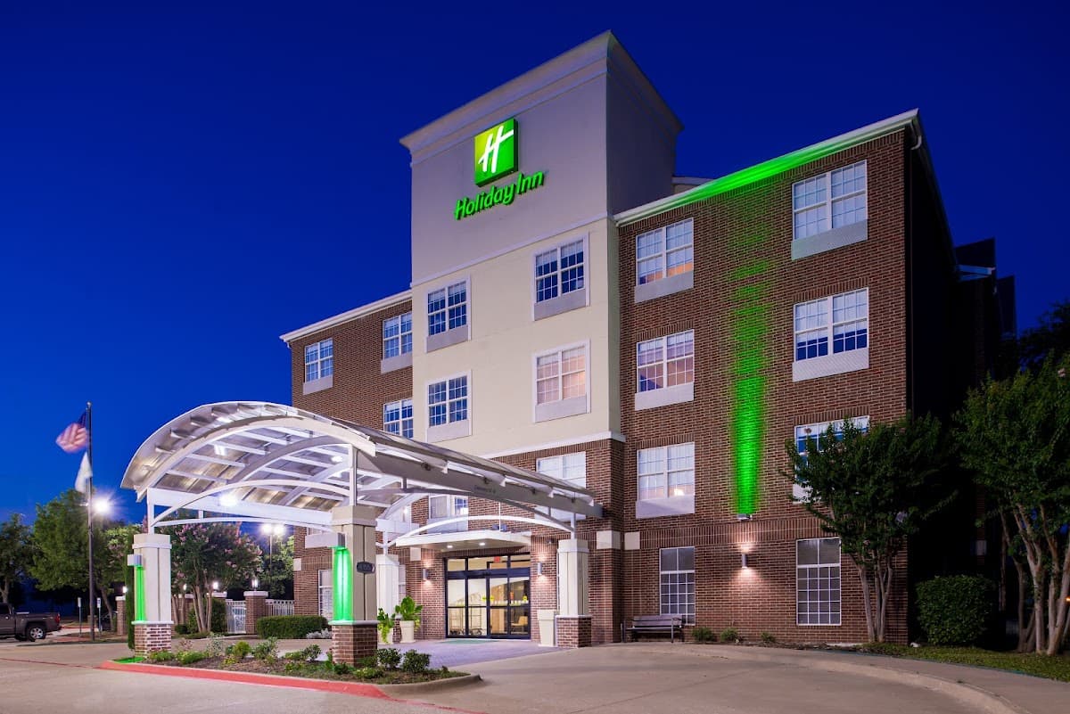 Holiday Inn & Suites Dallas-Addison, an IHG Hotel, Hotel in Carrollton