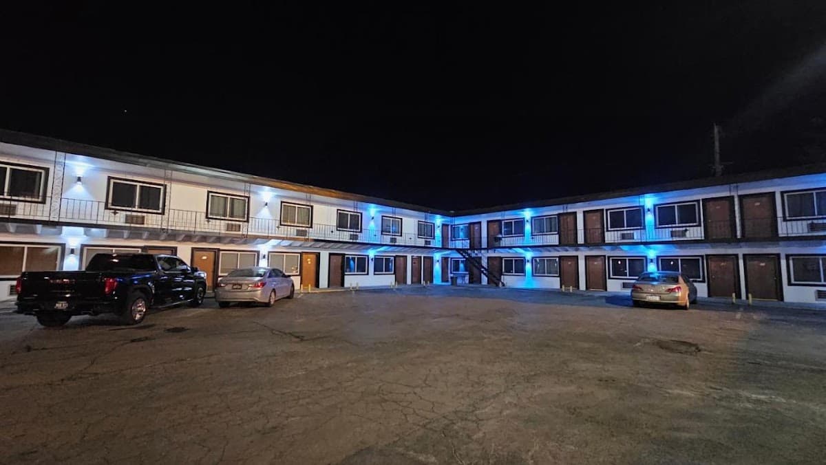 Broadway Inn, Motel in Council Bluffs