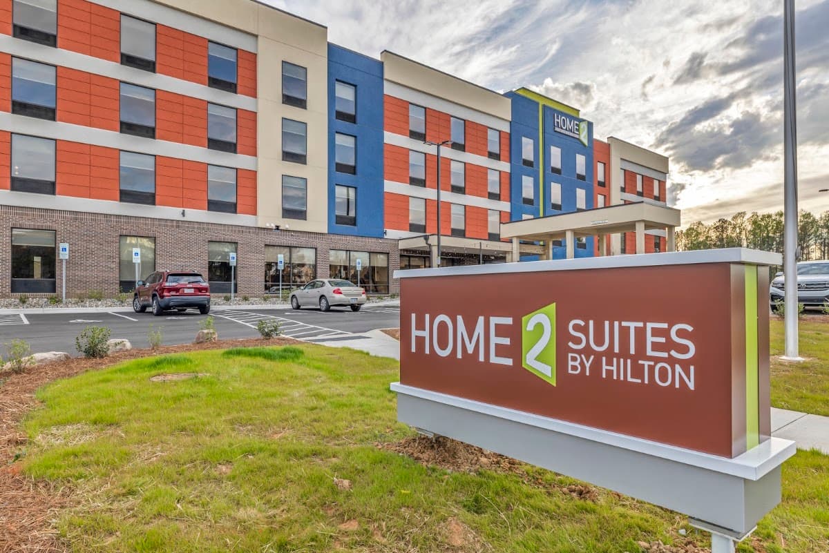 Home2 Suites by Hilton Raleigh West Lenovo Center, Hotel in Cary