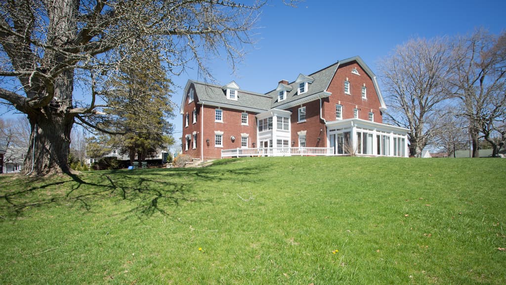 Inn at Ocean Avenue, Hotel in Central Waterford
