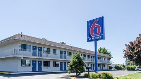 Motel 6 Centralia, WA, Hotel in Fords Prairie