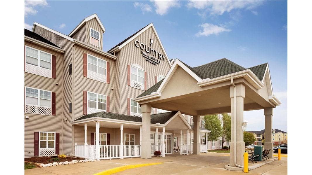 Country Inn & Suites by Radisson, Champaign North, IL, Hotel in Champaign