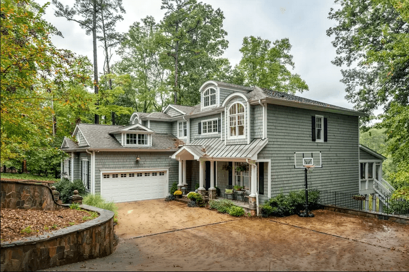 Chapel Hill Lakehouse B&B, Bed & Breakfast in Chapel Hill