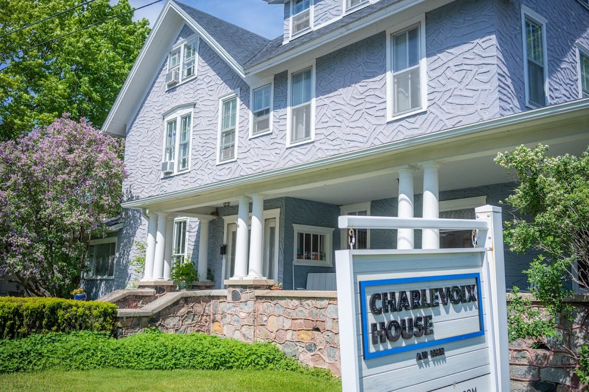 Charlevoix House - An Inn., Hotel in Charlevoix