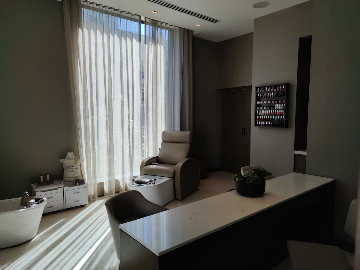 Spa by JW Charlotte, Hotel in Charlotte