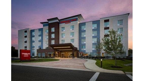 TownePlace Suites by Marriott Pittsburgh Harmarville, Hotel in Oakmont