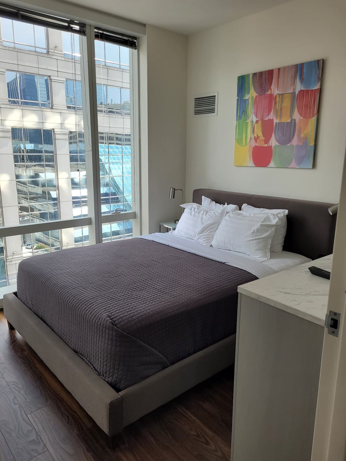 Pinnacle Furnished Suites, Aparthotel in Chicago Loop