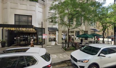 Luxury Suites Premier, Hotel in Near North Side