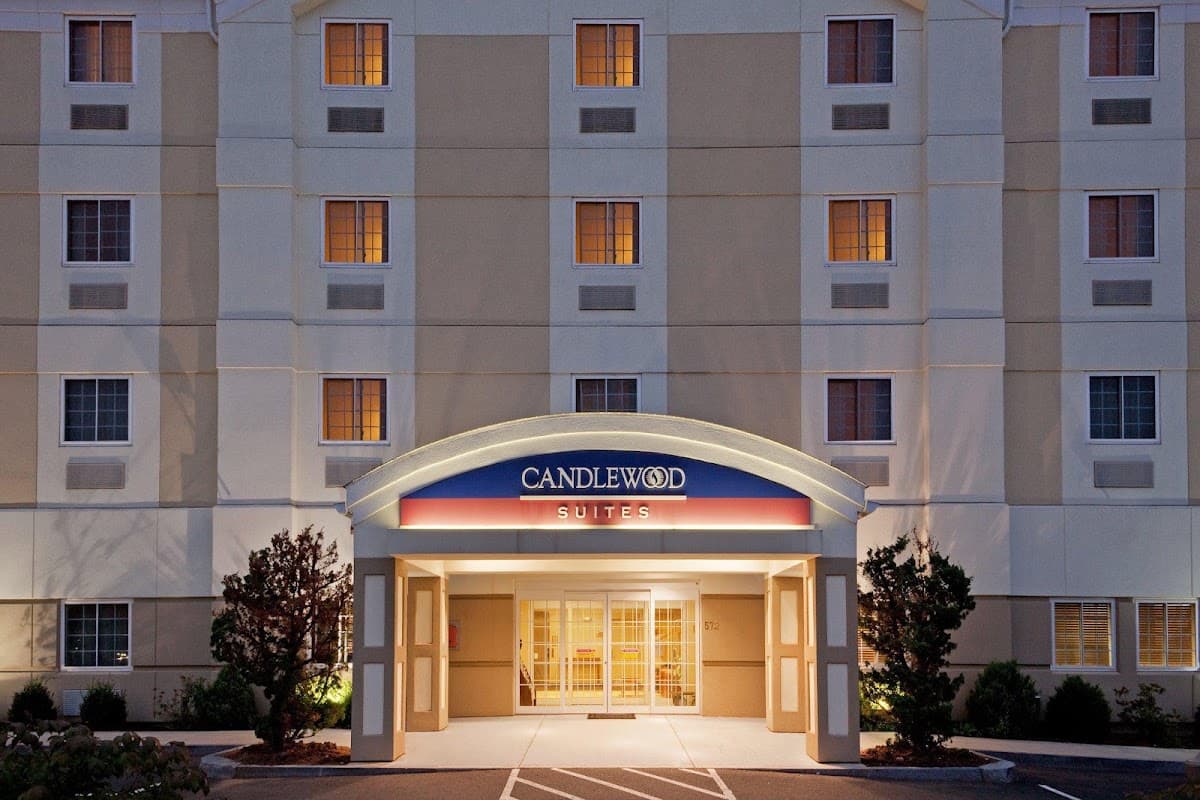 Candlewood Suites West Springfield by IHG, Aparthotel in West Springfield
