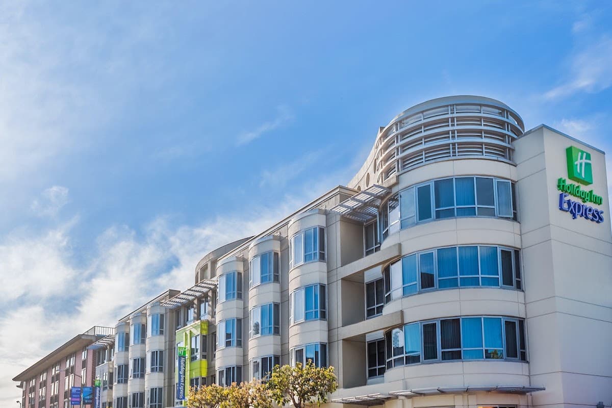 Holiday Inn Express & Suites San Francisco Fishermans Wharf by IHG, Hotel in Chinatown