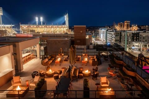 Moxy Cincinnati Downtown, Hotel in Covington