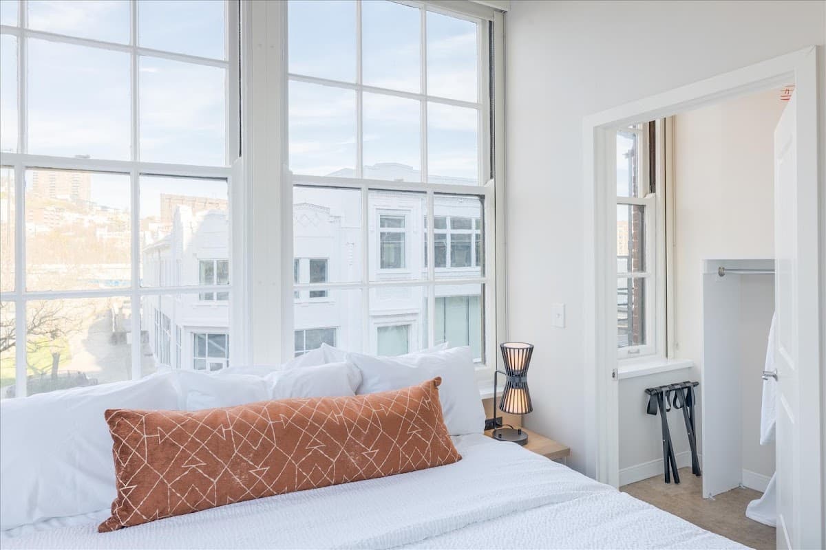 Rest Boutique Hotel, Hotel in Covington